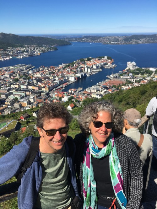 FAE9A39B-3BF0-4303-B95E-6B73F1CC3EDA